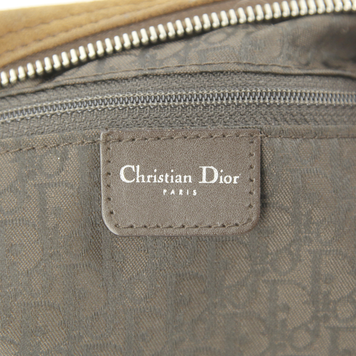 Bolso de mano Dior Flight en ante marrón chocolate y lana blanquecina - Detail D3