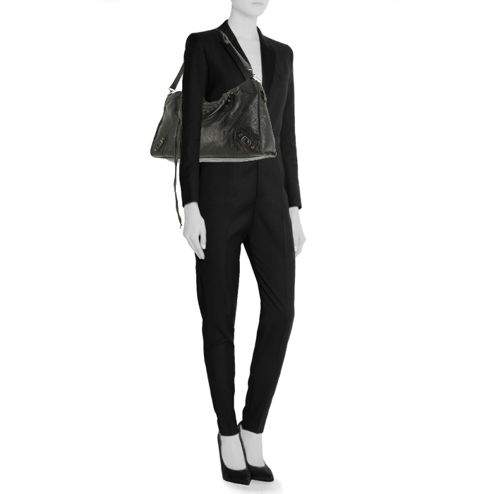 Bolso de mano Balenciaga Classic City en cuero negro - Detail D1