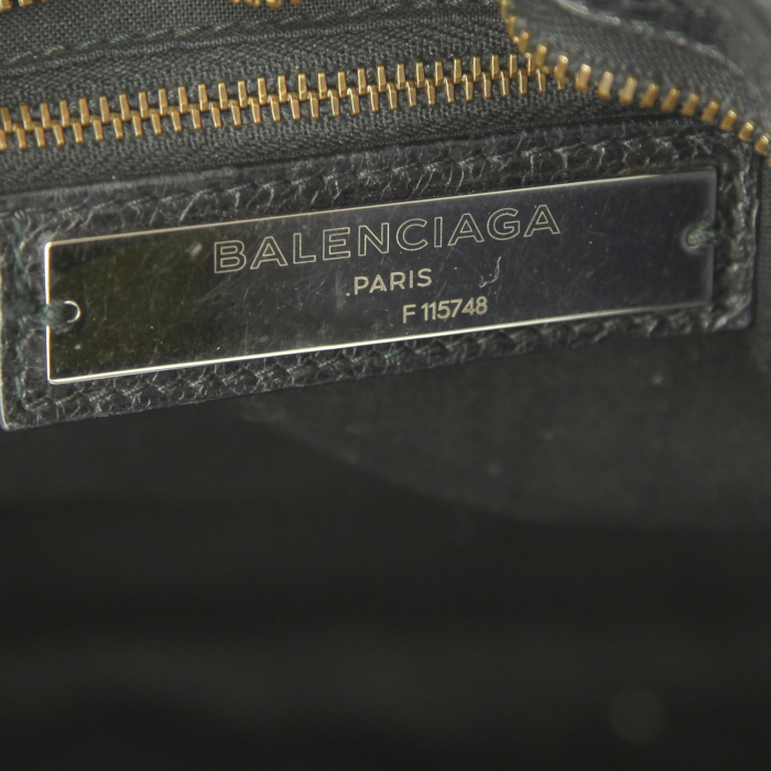 Bolso de mano Balenciaga Classic City en cuero negro - Detail D4