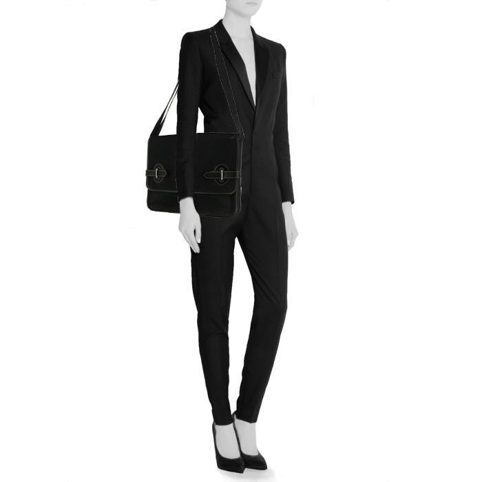 Bolso zurrón Hermes Buenaventura en lona negra y cuero negro - Detail D1