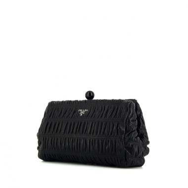 Pochette Prada en cuir matelassé noir