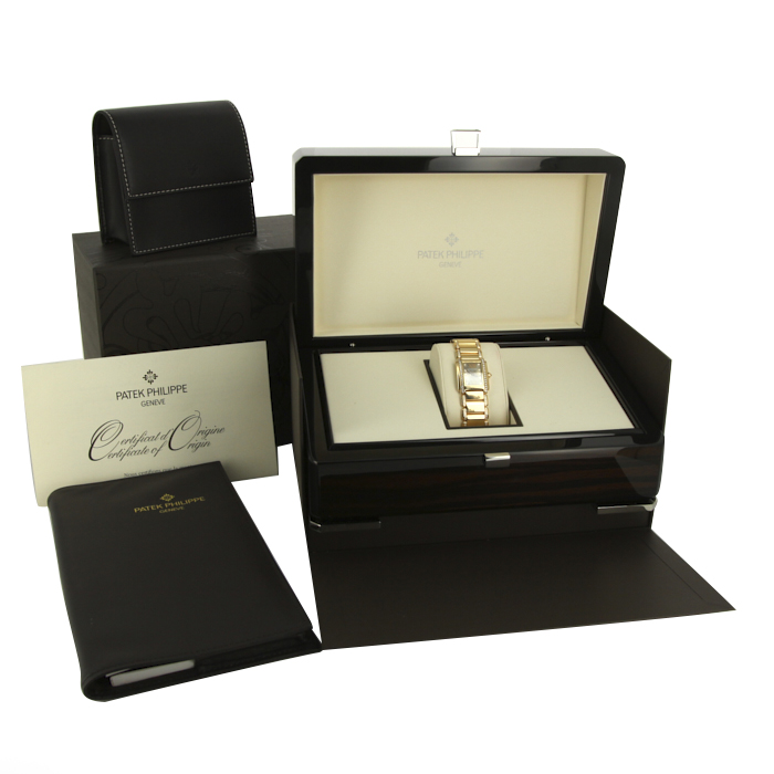 Montre Patek Philippe Patek Philppe Twenty Four en or rose Ref :  4908 Vers  00 Vers  2008 - Detail D2