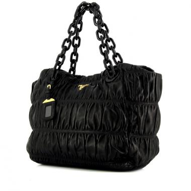 Prada Sac Cabas shopping bag in black quilted leather