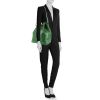 Borsa bisaccia Louis Vuitton Grand Noé modello grande in pelle Epi verde - Detail D1 thumbnail