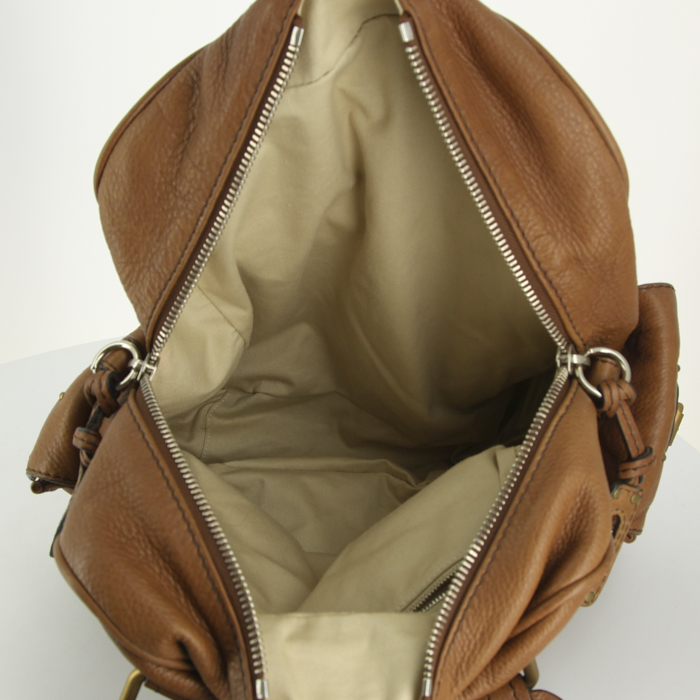 Bolso de mano Chloé Paddington en cuero granulado marrón - Detail D2