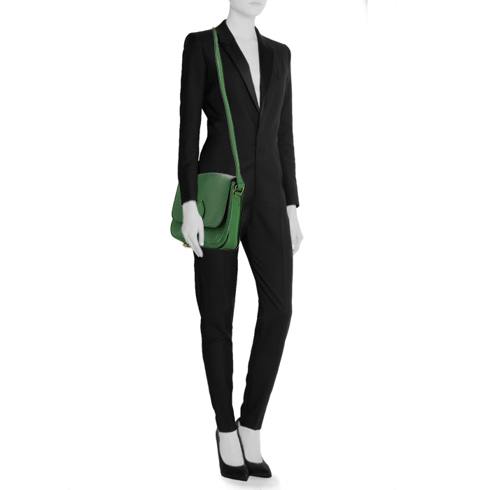 Bolso bandolera Louis Vuitton Cartouchiére en cuero Epi verde - Detail D1
