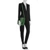 Louis Vuitton Cartouchiére Shoulder bag in green epi leather - Detail D1 thumbnail