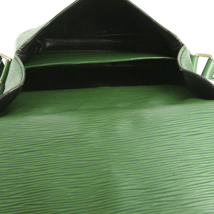 Bolso bandolera Louis Vuitton Cartouchiére en cuero Epi verde - Detail D2