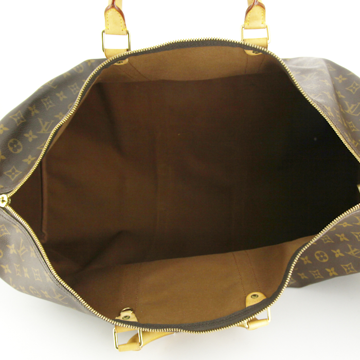 Sac de voyage Louis Vuitton Keepall 60 cm en toile monogram marron et cuir naturel - Detail D2