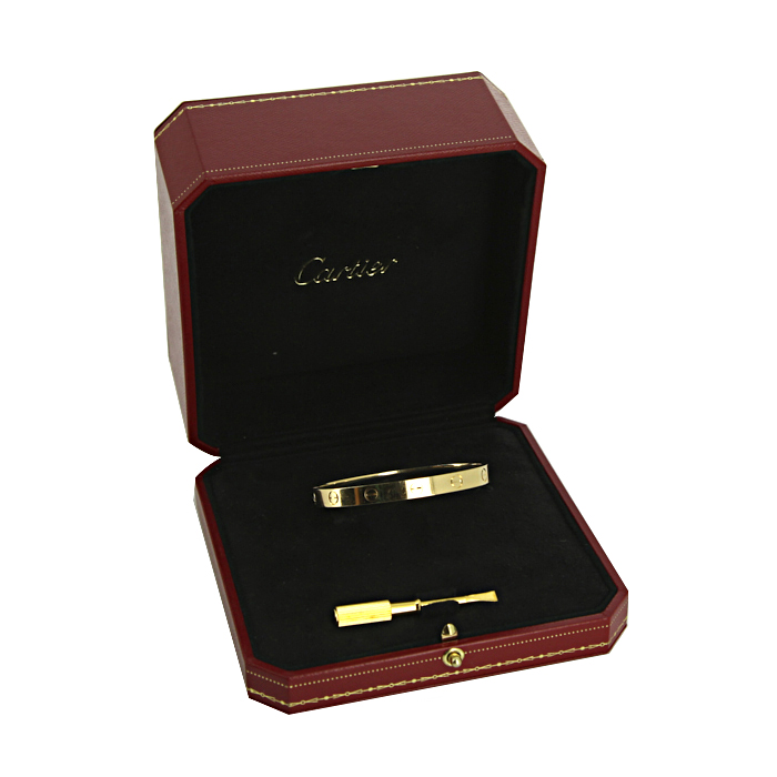 Cartier Love bracelet in yellow gold, size 16 - Detail D2