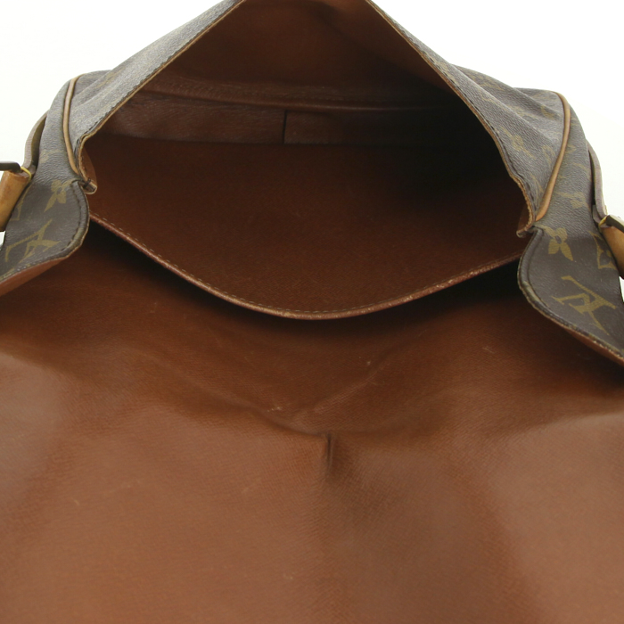 Sac besace Louis Vuitton Cartouchiére en toile monogram et cuir naturel - Detail D2