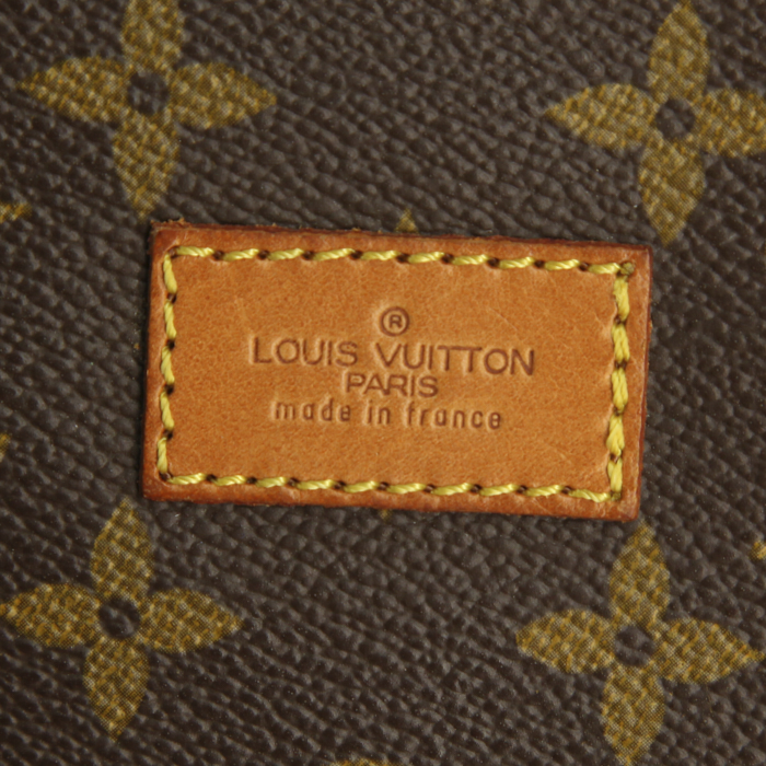 Louis Vuitton Saumur handbag in brown monogram canvas and natural leather - Detail D4