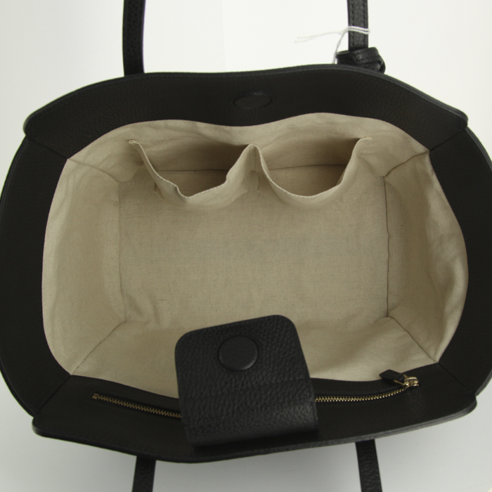 Sac cabas Gucci petit modèle en cuir grainé naturel clouté - Detail D2