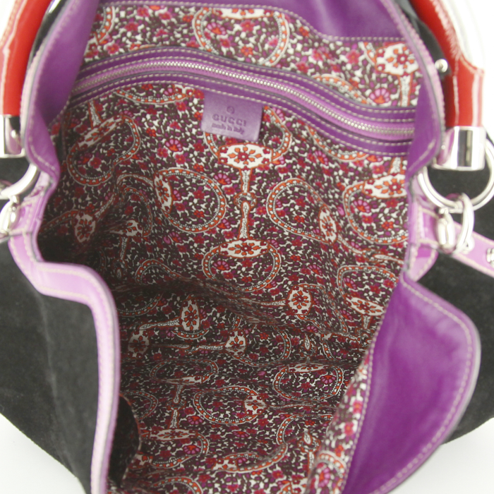 Bolso de mano Gucci Bamboo Indy Hobo en ante negro y charol violeta - Detail D2