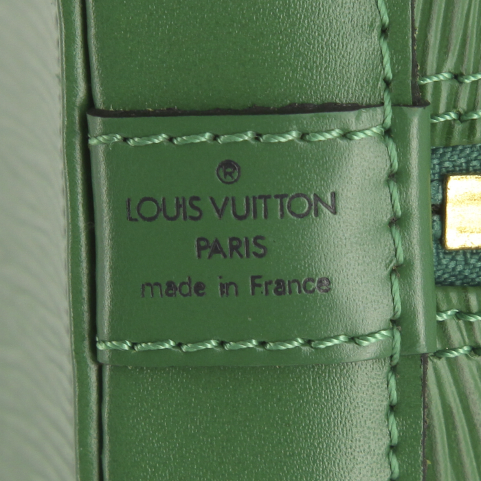 Bolso de mano Louis Vuitton Alma modelo mediano en cuero Epi verde - Detail D3