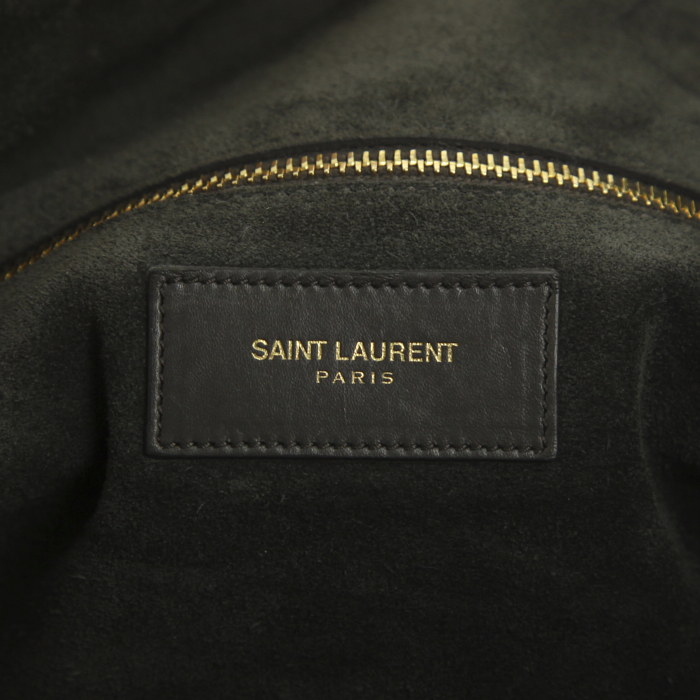 Saint Laurent Duffle handbag in grey leather - Detail D4