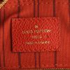 Sac bandoulière Louis Vuitton Speedy 25 cm en cuir monogram rouge - Detail D4 thumbnail