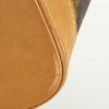 Sac à main Louis Vuitton Alma en toile monogram et cuir naturel - Detail D5 thumbnail
