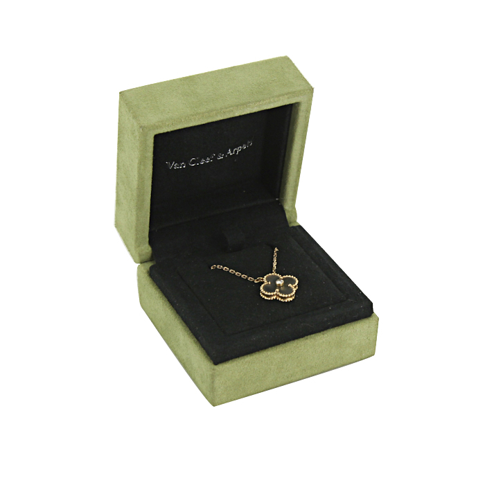 Collier Van Cleef & Arpels Alhambra Vintage en or rose,  nacre grise et diamant - Detail D2