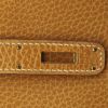 Hermes Birkin 40 cm handbag in gold grained leather - Detail D4 thumbnail