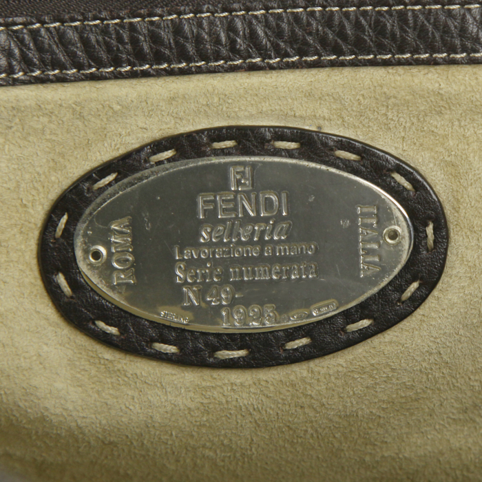 Borsa Fendi Selleria in pelle martellata marrone scuro - Detail D3