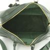 Bolsa de viaje Louis Vuitton Kendall en cuero taiga verde pino - Detail D3 thumbnail