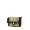 Bolso de mano Chanel Timeless en cuero acolchado bicolor negro y blanco - 00pp thumbnail