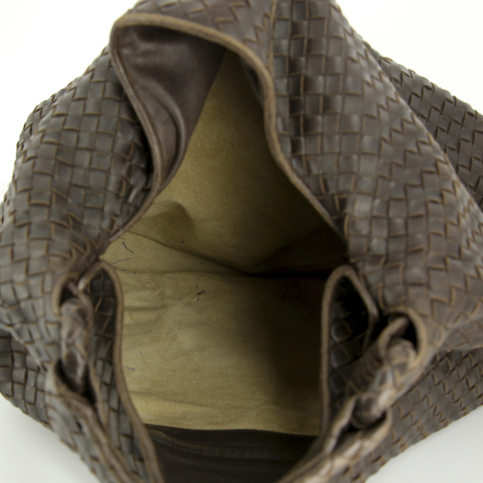 Bolso de mano Bottega Veneta Sloane en cuero trenzado marrón - Detail D2