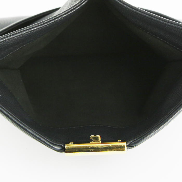 Louis Vuitton Sofia Coppola pouch in dark blue grained leather - Detail D2