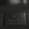 Bolso de mano Gucci Jackie en lona negra y cuero negro - Detail D3 thumbnail