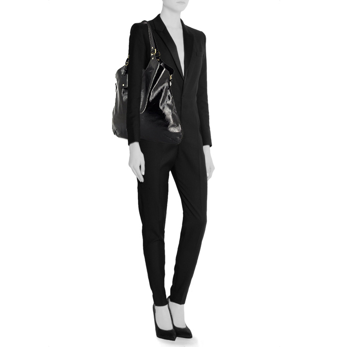 Yves Saint Laurent Tribute handbag in black patent leather - Detail D1
