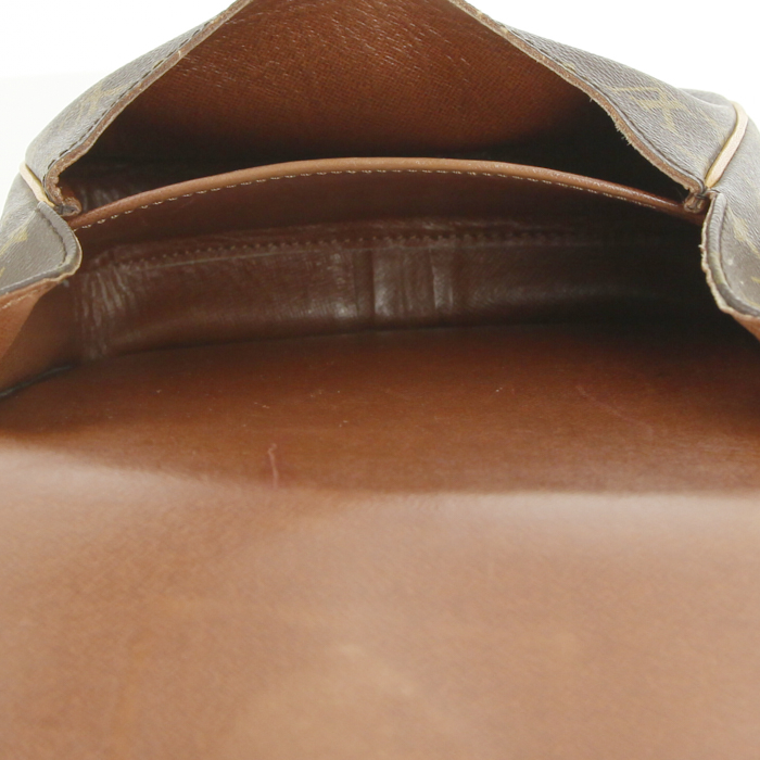 Bolso zurrón Louis Vuitton Cartouchiére en lona Monogram y cuero natural - Detail D2
