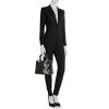 Bolso de mano Dior Lady Dior modelo mediano en charol negro - Detail D1 thumbnail