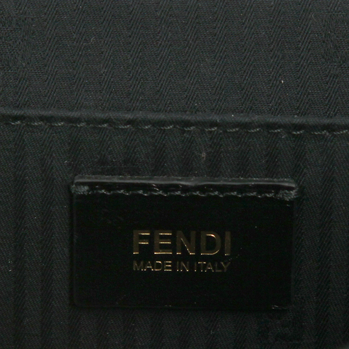 Bolso de mano Fendi en cuero negro - Detail D4