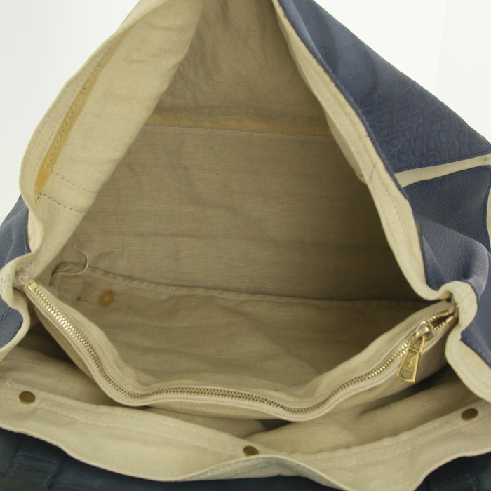 Sac à main Yves Saint Laurent Muse Two en cuir bleu et vert et toile beige - Detail D2