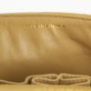 Bolso de mano Chanel East West en cuero acolchado beige - Detail D4 thumbnail