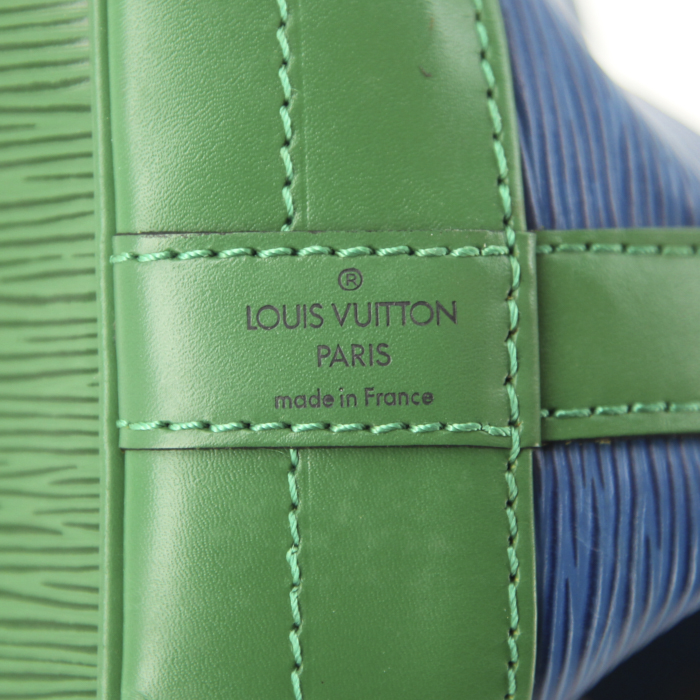 Sac cabas Louis Vuitton petit Noé grand modèle en cuir épi bleu et vert - Detail D3