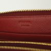 Billetera Prada en cuero granulado rojo - Detail D3 thumbnail