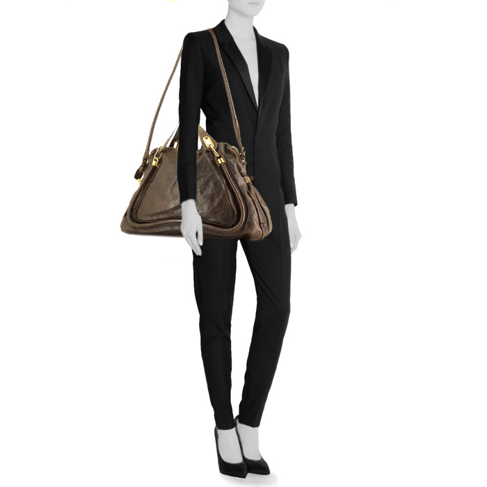 Chloé Paraty large model handbag in dark brown leather - Detail D2