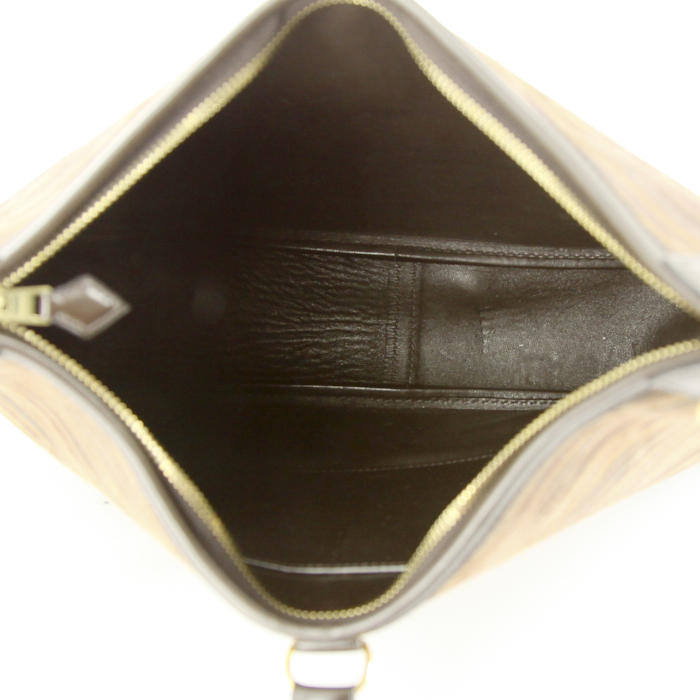 Hermes Trim shoulder bag in dark brown box leather and brown vibrato leather - Detail D2