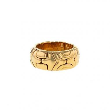 Hald-rigid Bulgari Alveare ring in yellow gold