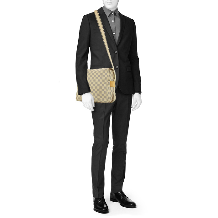 Louis Vuitton Naviglio shoulder bag in azur damier canvas and natural leather - Detail D1