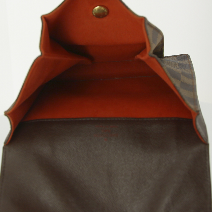 Sac bandoulière Louis Vuitton Pimlico en toile damier ébène et cuir marron - Detail D2