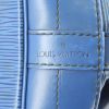 Louis Vuitton Grand Noé large model shopping bag in blue epi leather - Detail D3 thumbnail