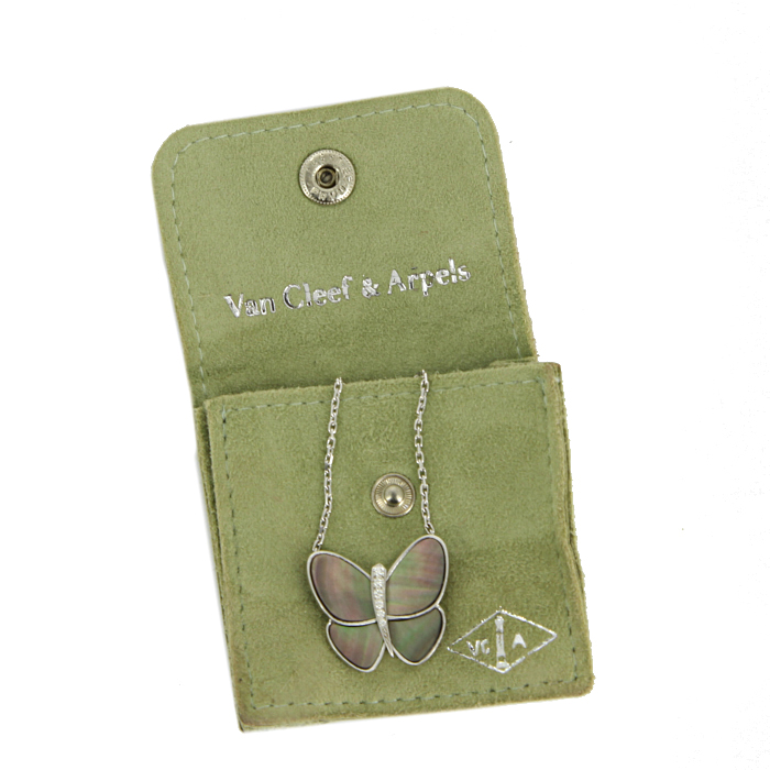 Collana Van Cleef & Arpels Papillon in oro bianco,  madreperla grigia argentata e diamanti - Detail D2