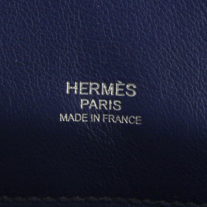 Hermes Berline shoulder bag in blue Swift leather - Detail D3