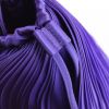 Borsa/pochette Valentino Garavani in raso viola plissettato - Detail D3 thumbnail