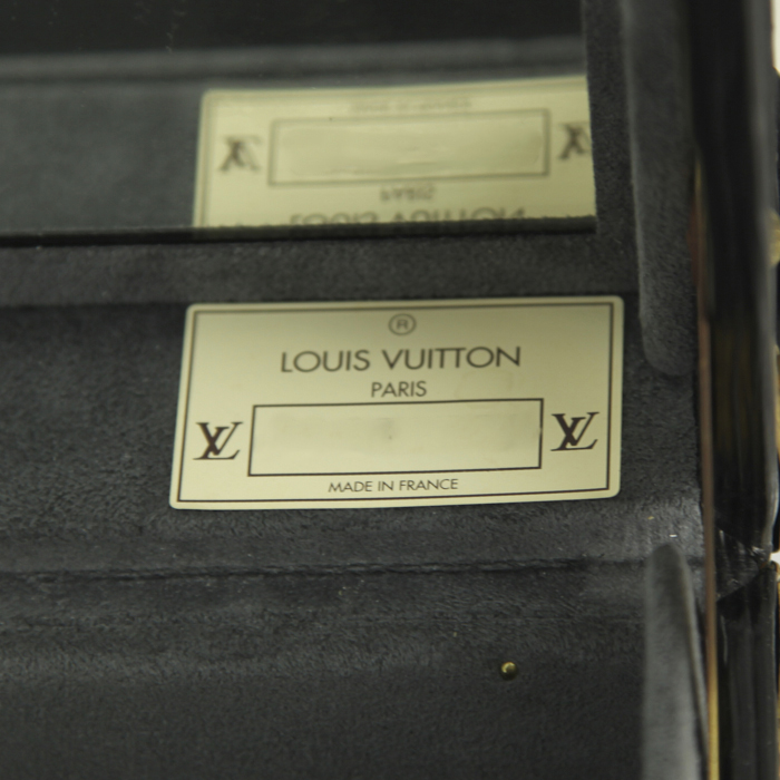 Vanity Louis Vuitton Vanity en cuero Epi negro - Detail D4