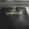 Serviette Chanel Vintage en cuir grainé noir - Detail D3 thumbnail