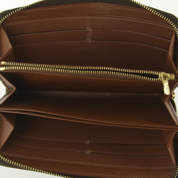 Portafogli Louis Vuitton Zippy in tela monogram marrone - Detail D2